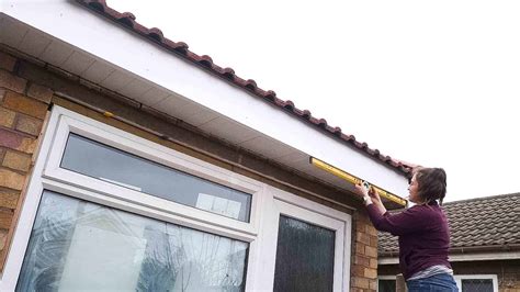 Installing Guttering 的图像结果