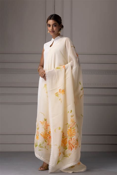 Beige Hand Painted Organza Dupatta With Crochet Lace – Geroo Jaipur