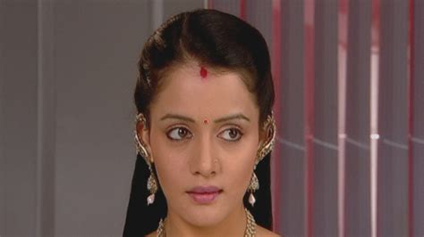 Watch Sapna Babul Ka... Bidaai S11 Episode 14 on JioHotstar