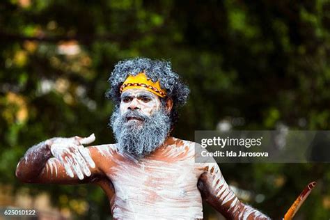 Asutrelian Local People 的图像结果