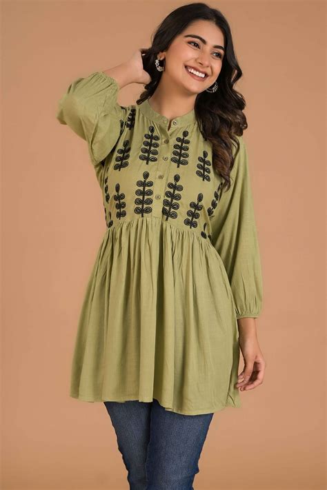 Women Clothing-Buy Designer Ethnic Wear, Ethnic Suits, Bottoms Online