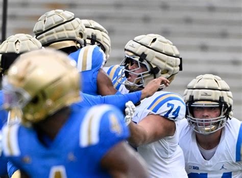 UCLA football players capitalizing on opportunities - Daily News