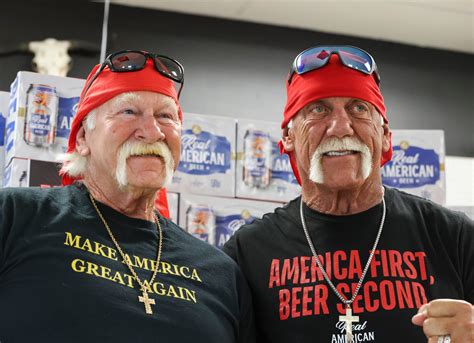'Whatcha gonna do, brother?' Hulk Hogan visits Martin County