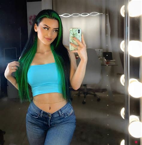 Di1araa слив и голая Dilaraa.s на горячих фото