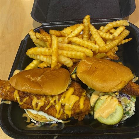 Is Dave's Hot Chicken Halal? - Tastylicious