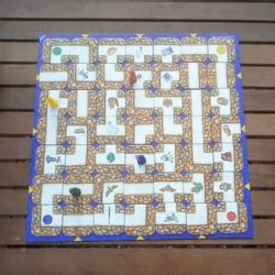 Recenze deskové hry Labyrinth – TátaGeek.blog