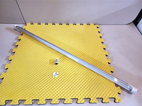 FSI, USI Red Lance Snack Machine / Dixie Narco Single Price Soda ...