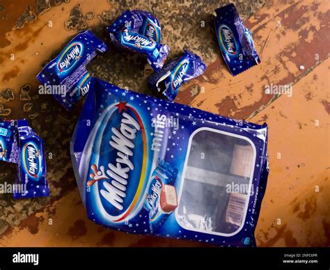 Milky Way (chocolate bar Stock Photo - Alamy