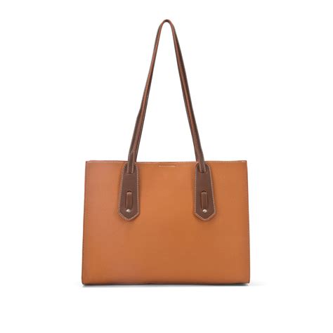 Buy Avril Classic Tan Tote Bag | Lino Perros