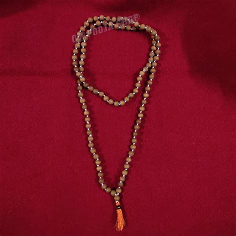 Buy White Sandalwood (Chandan) Mala online 108 + 1 Beads Hindu Japa ...