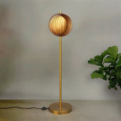 Seashell Floor Lamp: Best Bamboo Lamp for Restaurant – Mianzi