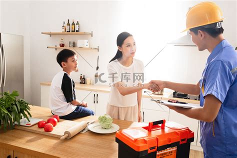 家庭维修服务高清摄影大图-千库网