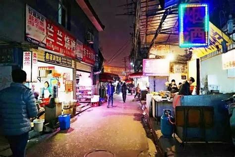谁是武汉小吃街真正的“扛霸子”？