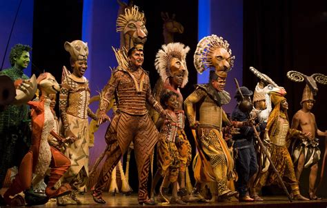 Gorgeous photo of the cast of The Lion King at Birmingham Hippodrome ...