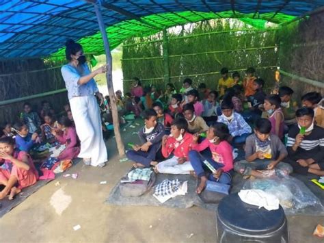 Students turn teachers for underprivileged kids in Covid times ...