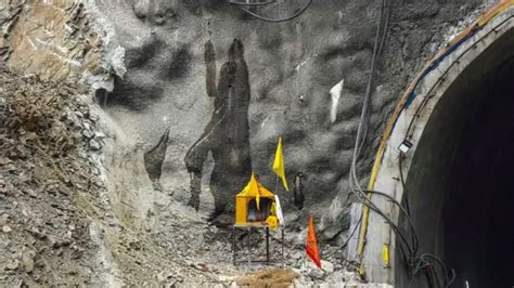 Uttarakhand tunnel collapse: Rat-hole mining experts begin manual ...