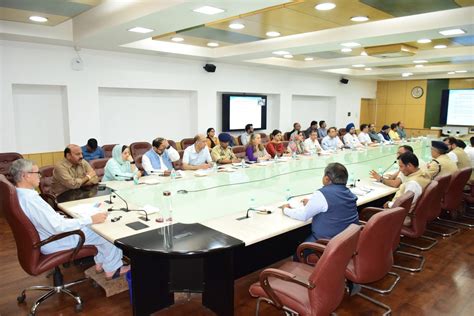 CM J&K Omar Abdullah chairs meeting in Jammu