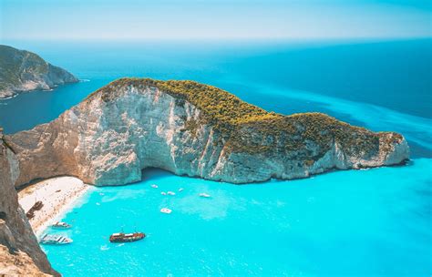19 Beautiful Islands In Greece You Have To Visit - Hand Luggage Only ...
