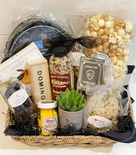 Movie Themed Gift Basket Ideas DIY Movie & Art Themed Gift Baskets For