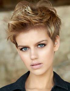 coupe de cheveux femme ete 2018 les tendances coupe de cheveux du printemps 233 t 233 2018 coupe de cheveux femme ete 2018 les tendances coupe de cheveux du printemps 233 t 233 2018