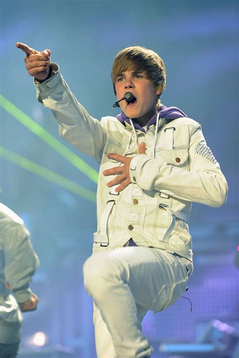 Justin Bieber's History