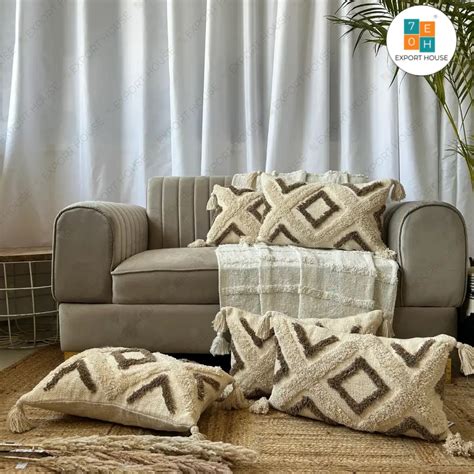 Export House Logo 的图像结果