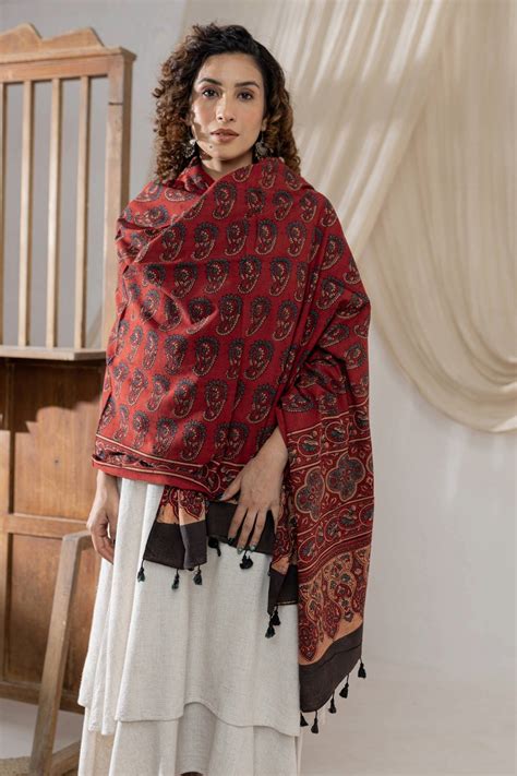 Ajrakh Hand Block Printed Cotton Dupatta (Red) - Vastraraag – Vastra Raag
