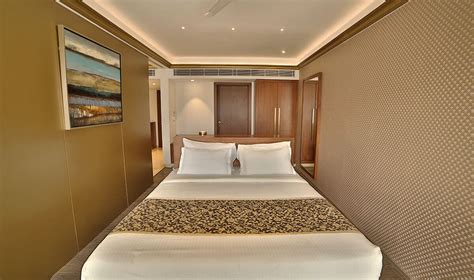 Gold Room | Hotels in Udaipur, Resorts in Udaipur, Hotels in Jaisamand ...