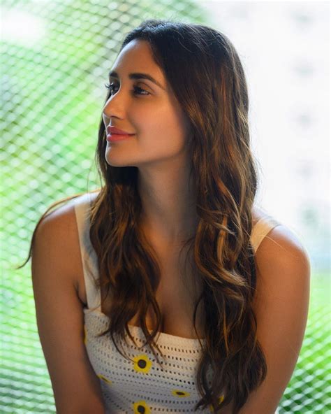 Nikita Dutta's Multi-Coloured Bikini Sets the Ultimate Weekend Vacation ...
