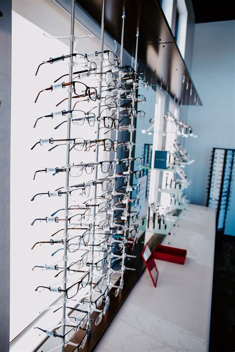 Locations — Dakota Vision Center