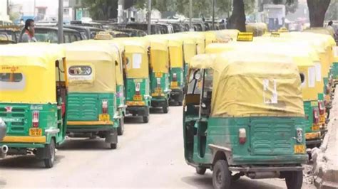 Delhi auto drivers at crossroads: AAP's loyal vote bank grapples with ...