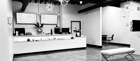 Puff Puff Passed: Missouri's legalization lets Luxury Leaf lean in