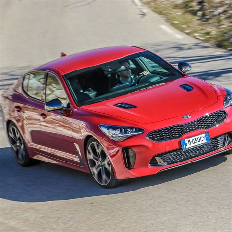 Vendo Kia Stinger 3.3 T-GDI AWD AT8 GT usata a Rende, Cosenza (codice 15376785) - Automoto.it