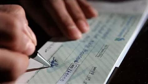 RBI New Rule: बदल गया चेक क्लियरिंग सिस्टम, 4 अक्टूबर से लागू होगा नया ...