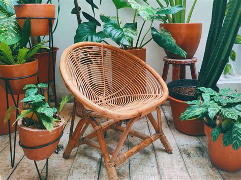 8 ways to decorate your outdoor space