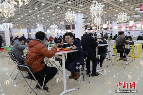 哈尔滨工业大学（深圳）新食堂建成 一天可供餐5000份_深圳新闻网