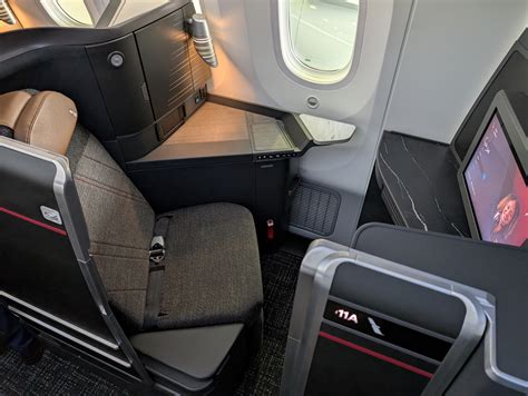 Guide to American Airlines AAdvantage Elite Status Levels