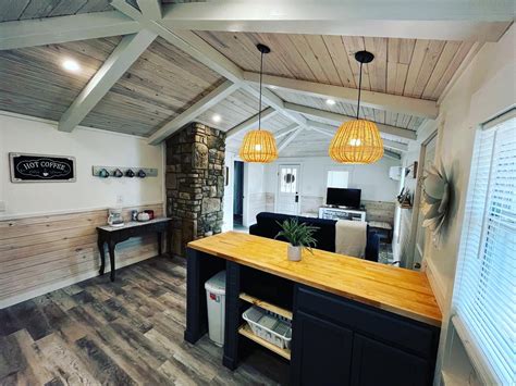 Spring River Restaurant 的图像结果