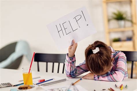 TOP 3 TIPS TO MANAGE STRESS IN CHILDREN