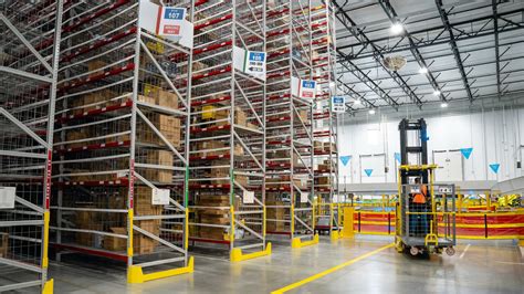 Amazon’s ‘Regionalization’ of its U.S. Logistics Network Leads to ...