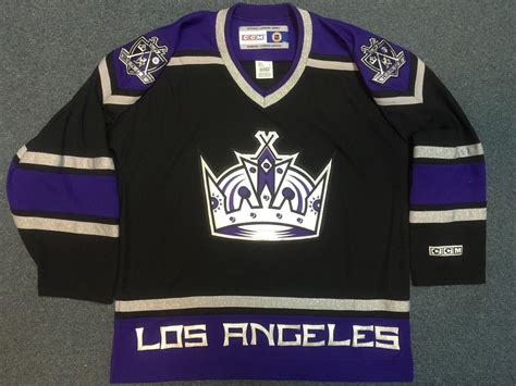 Vintage Mens CCM NHL Los Angeles LA Kings Jersey Size Large Purple ...
