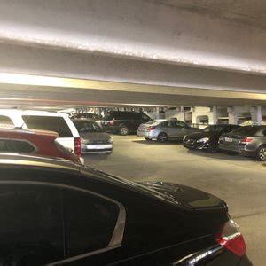 GEICO GARAGE - Updated October 2025 - 18 Photos & 27 Reviews - 400 W ...