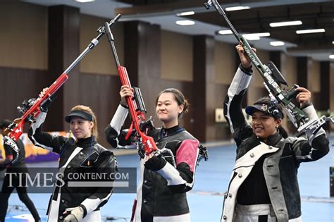 ISSF Sports Photo ISSF 2023 : China's Zhang Qiongyue (G...
