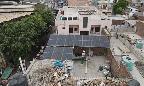 How to Choose Solar Panel for Deep Freezer?