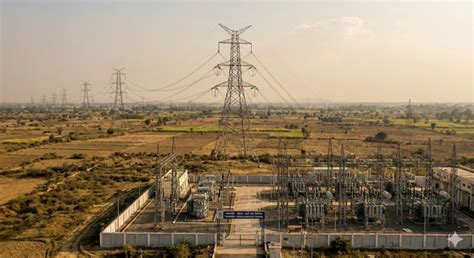 What is HVDC Transmission? - TheElectricalGuy