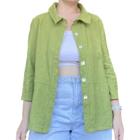 Women's Green Shirt | Depop