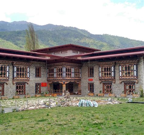 National Library of Bhutan: History, Timings, How to reach, Tips