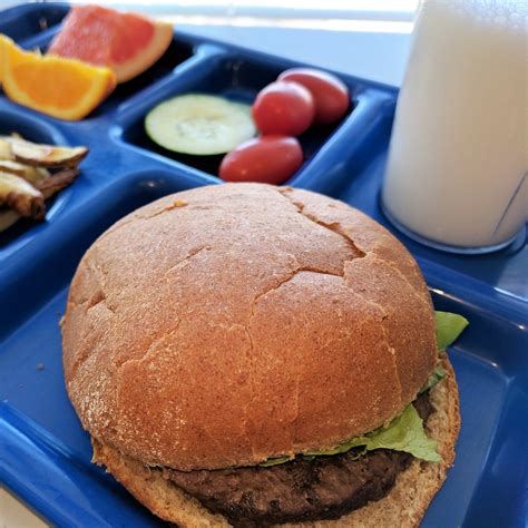 Lunch Menus - Eisenhower Elementary School