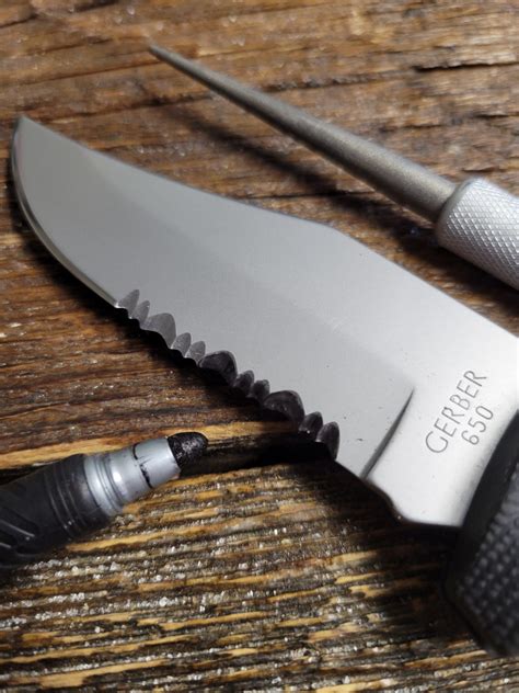 How To Sharpen A Serrated Knife With A Rod at Chantay Mccormick blog