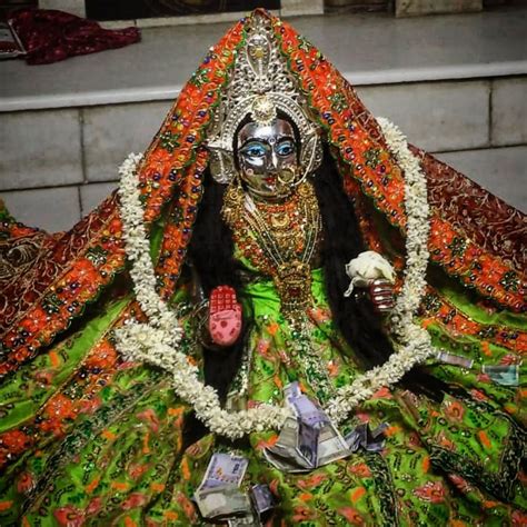 Gopeshwar Mahadev Temple Vrindavan: गोपेश्वर महादेव मंदिर वृंदावन में ...